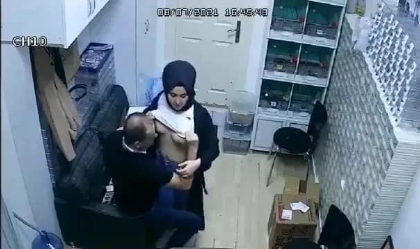 Real Pharmacist sucking Arabic girl' tits